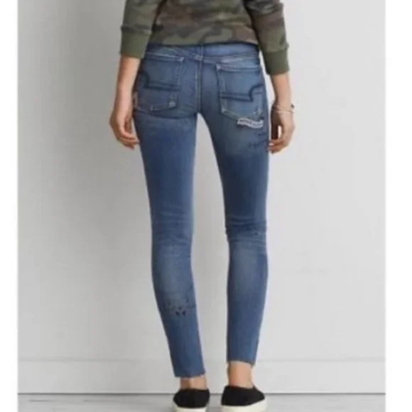 * ❤️ AMERICAN EAGLE  Open Road embroidered distressed jegging  SIZE: 0 - Picture 2 of 11